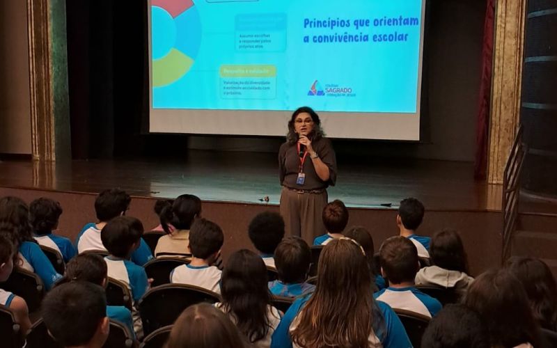 Cuidado, diálogo e expectativas na 1ª semana de aulas